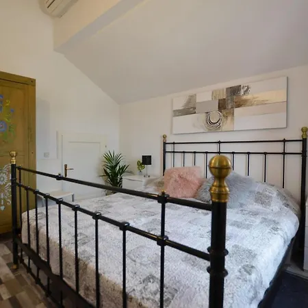 Casa Rubino * روفينج