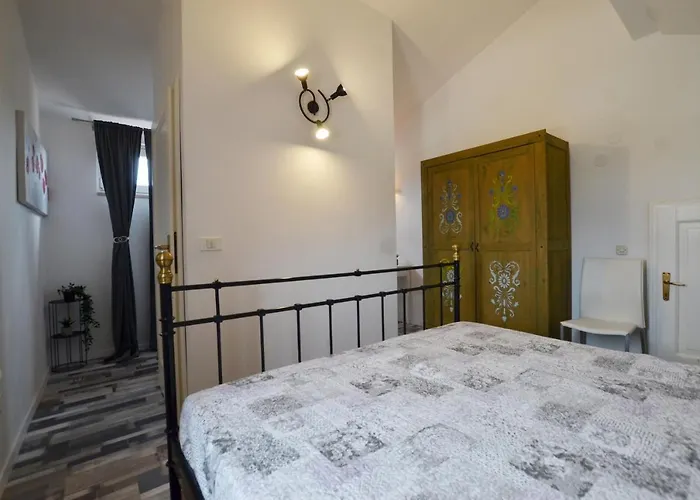 ヴィラ Casa Rubino *